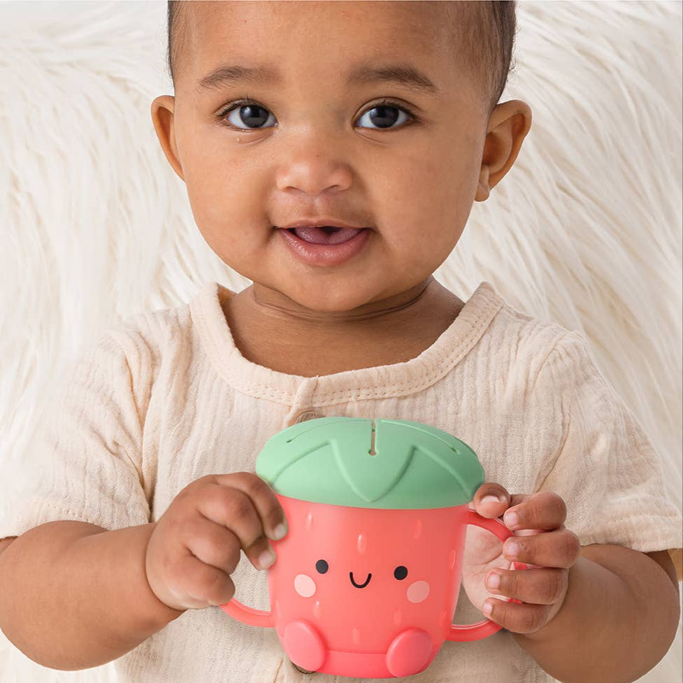 Itzy Ritzy - Itzy Snack Cup™ Strawberry